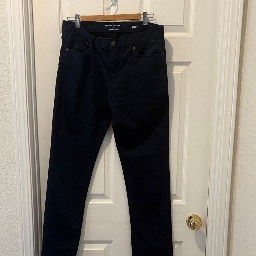 Banana Republic Men's navy Travel Jeans